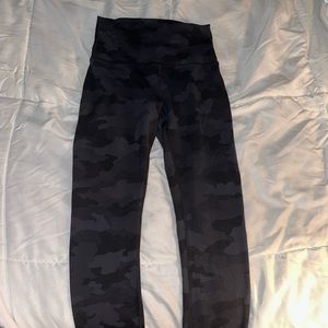 black camo full length lululemon align leggings!